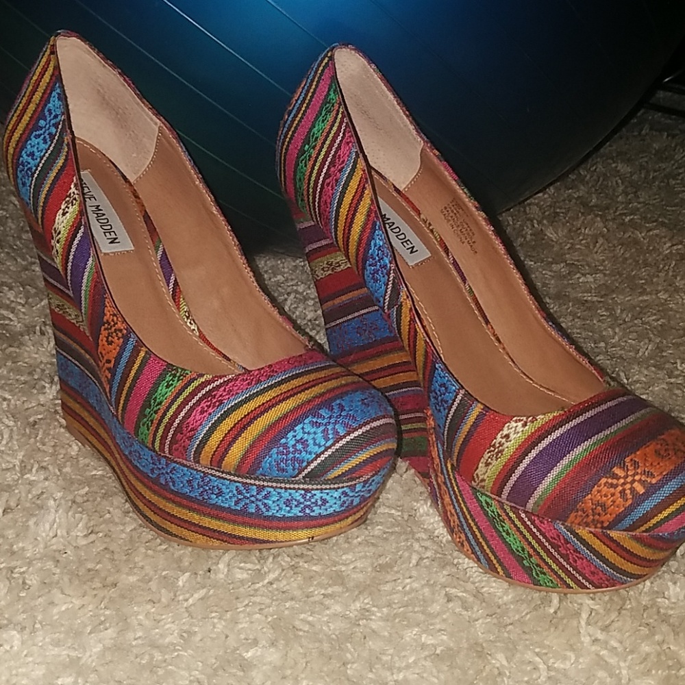 Steve Madden Multicolor Wedge Heels